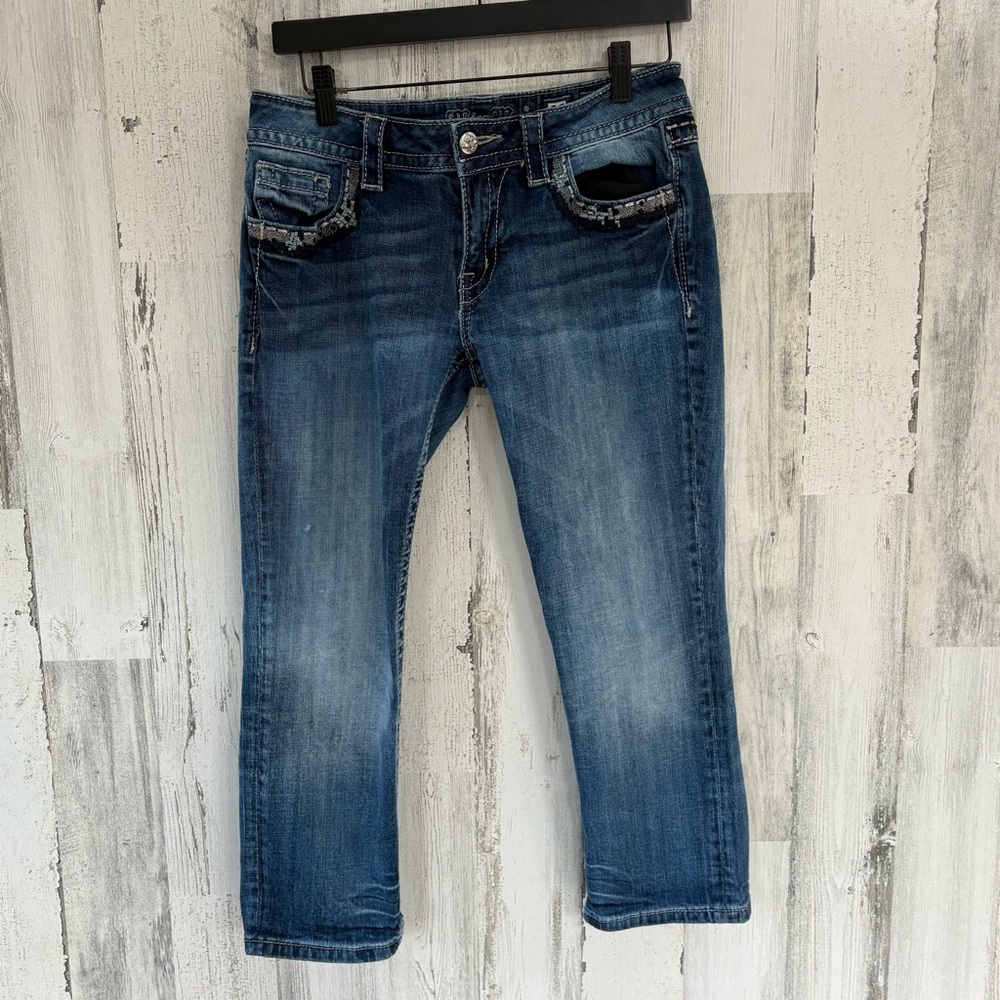 Miss Me Women’s Signature Cuffed Capris Blue Denim Size 29X23X8” Rise